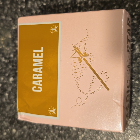 Jeffree Star Cosmetics Magic Star Luminous Setting Powder Caramel- NIB $22 MSRP - Picture 7 of 7